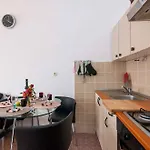 - Paklenica Riviera 35389 公寓