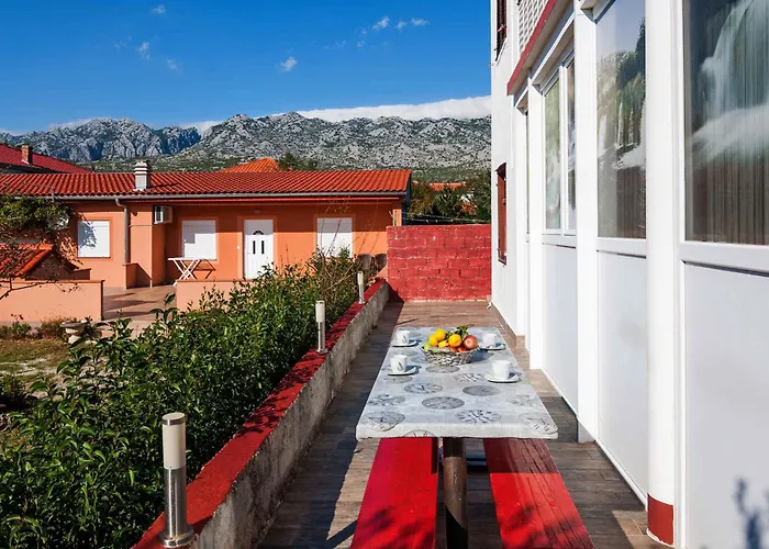 - Paklenica Riviera 35389 Apartment *