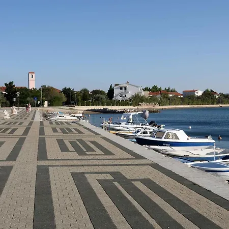 - Paklenica Riviera 35389 Селине