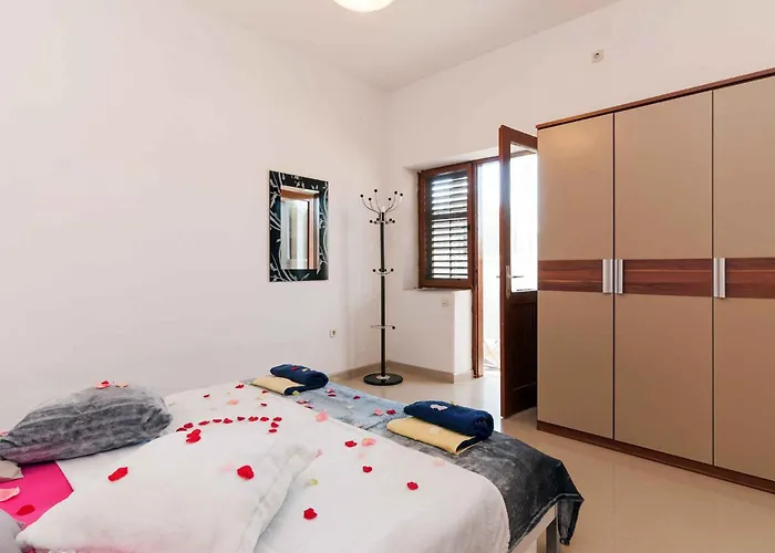 Апартаменты - Paklenica Riviera 35389 Селине