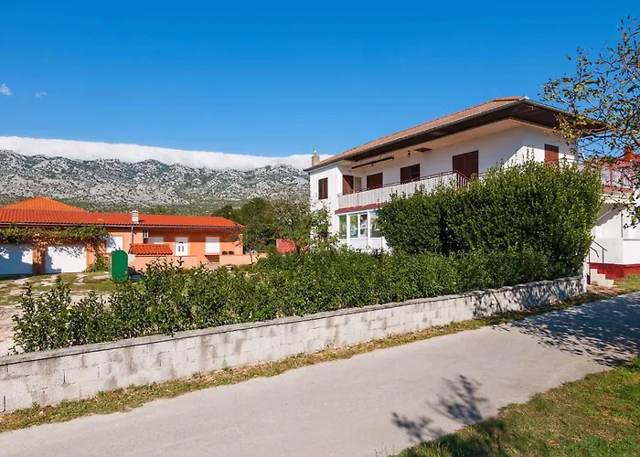 Апартаменты - Paklenica Riviera 35389 *